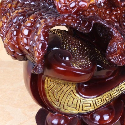 精品仿木樹脂大號白菜擺件 匠心工藝，為家居招財(cái)納福